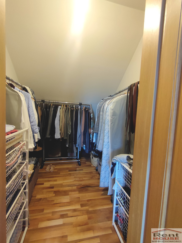 Dom wolnostojący, garaż, cicha uliczka (15)