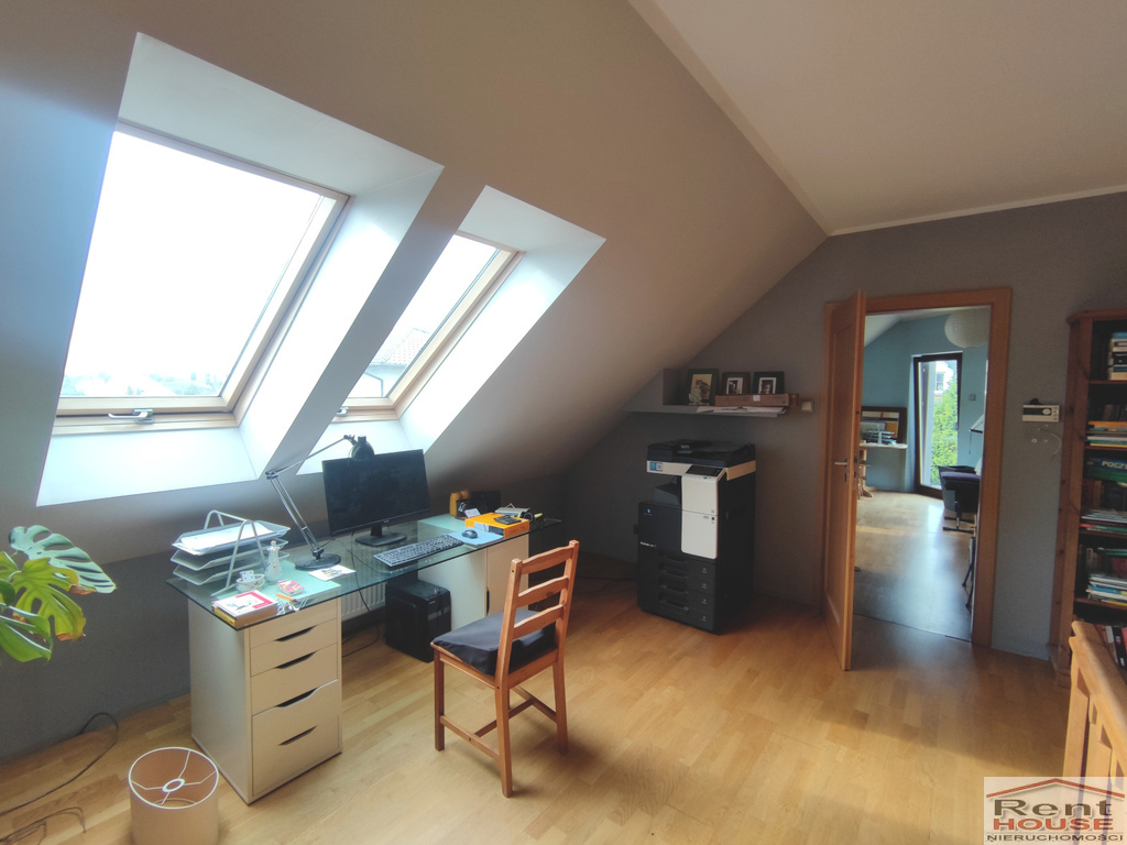 Dom wolnostojący, garaż, cicha uliczka (17)