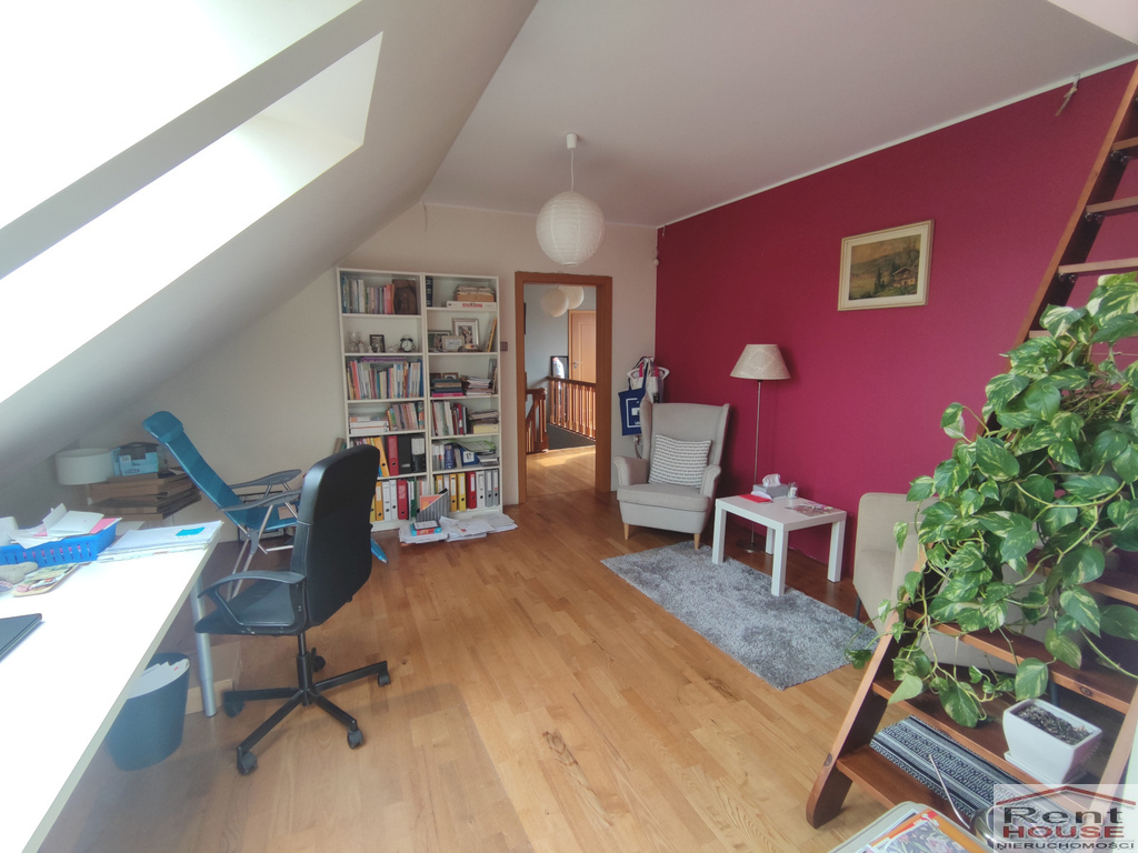 Dom wolnostojący, garaż, cicha uliczka (23)