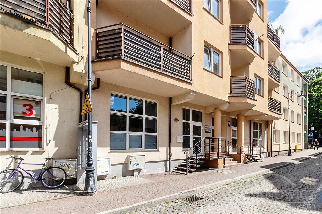 Centrum lokal biurowo - usługowy do wynajęcia. (3)