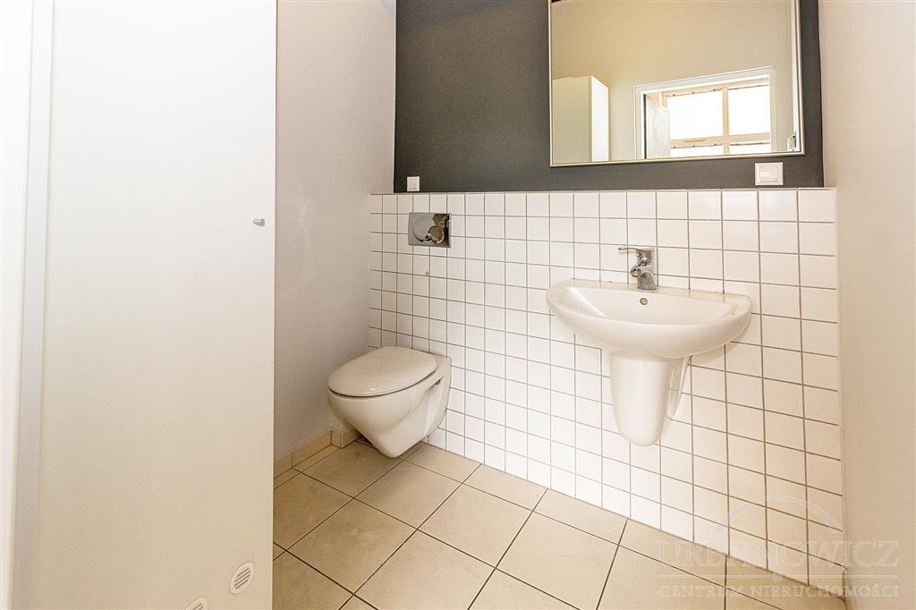 Centrum lokal biurowo - usługowy do wynajęcia. (10)