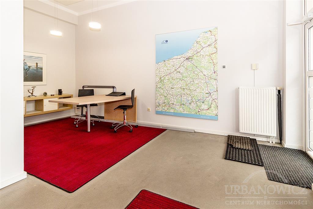 Centrum lokal biurowo - usługowy do wynajęcia. (11)