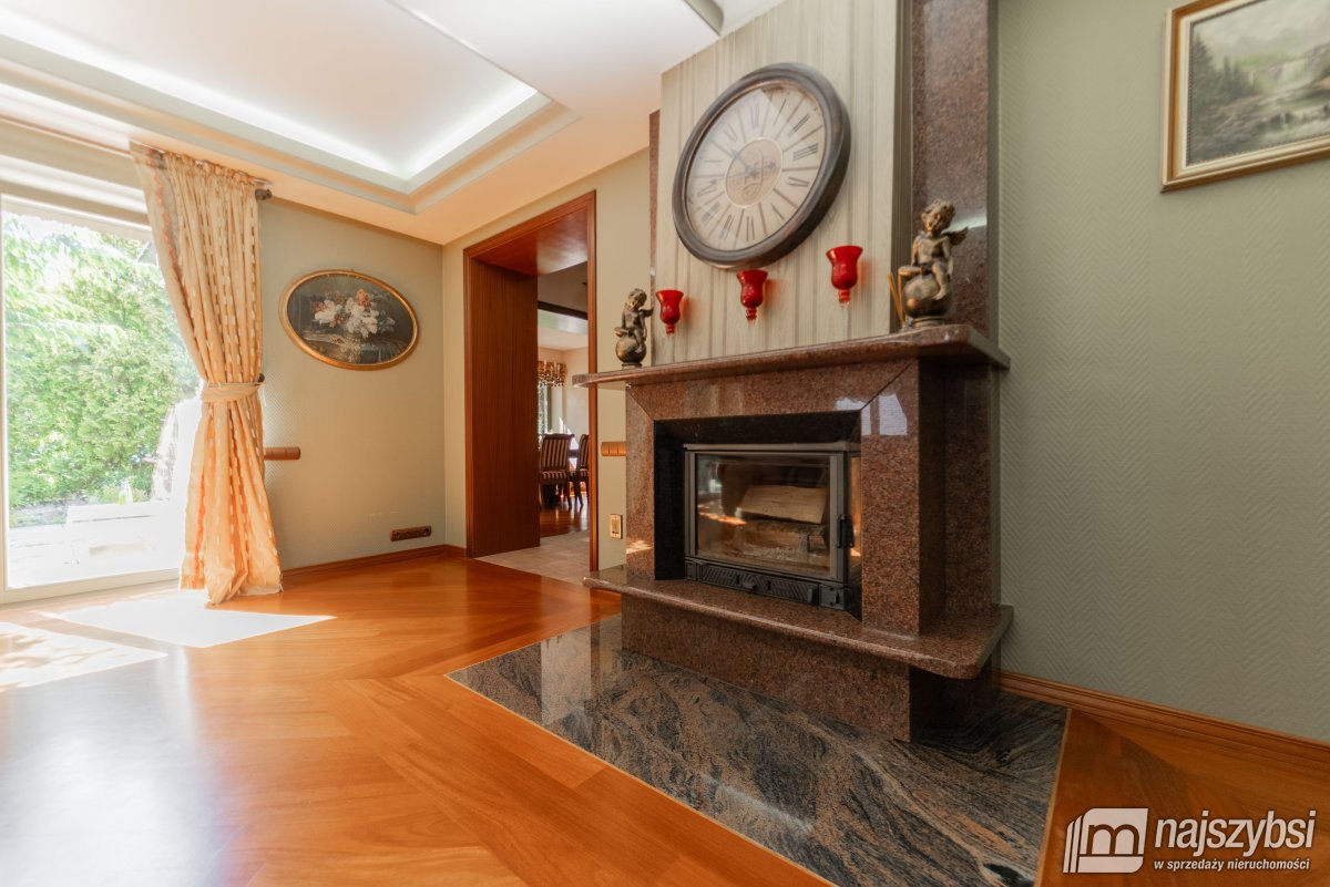 Goleniów- stylowa rezydencja z potencjałem inwesty (5)