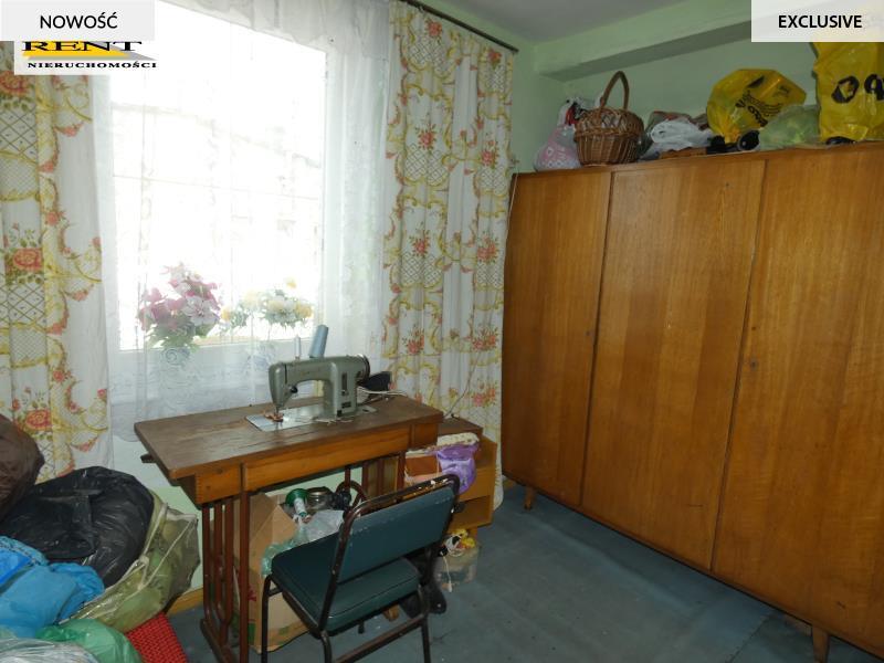 Dom -bliźniak  z  dużym ogrodem (4)