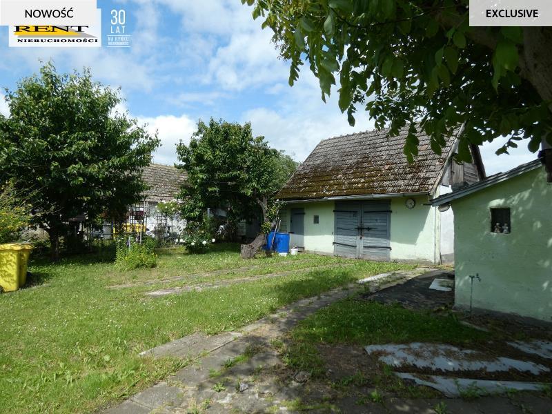 Dom -bliźniak  z  dużym ogrodem (10)