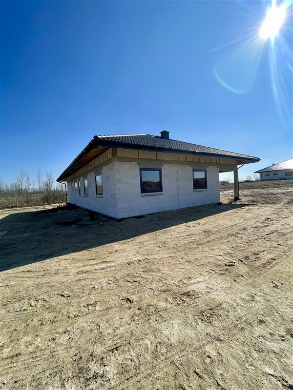 Piękny dom parterowy - Niekłonice, działka 1110m2! (10)