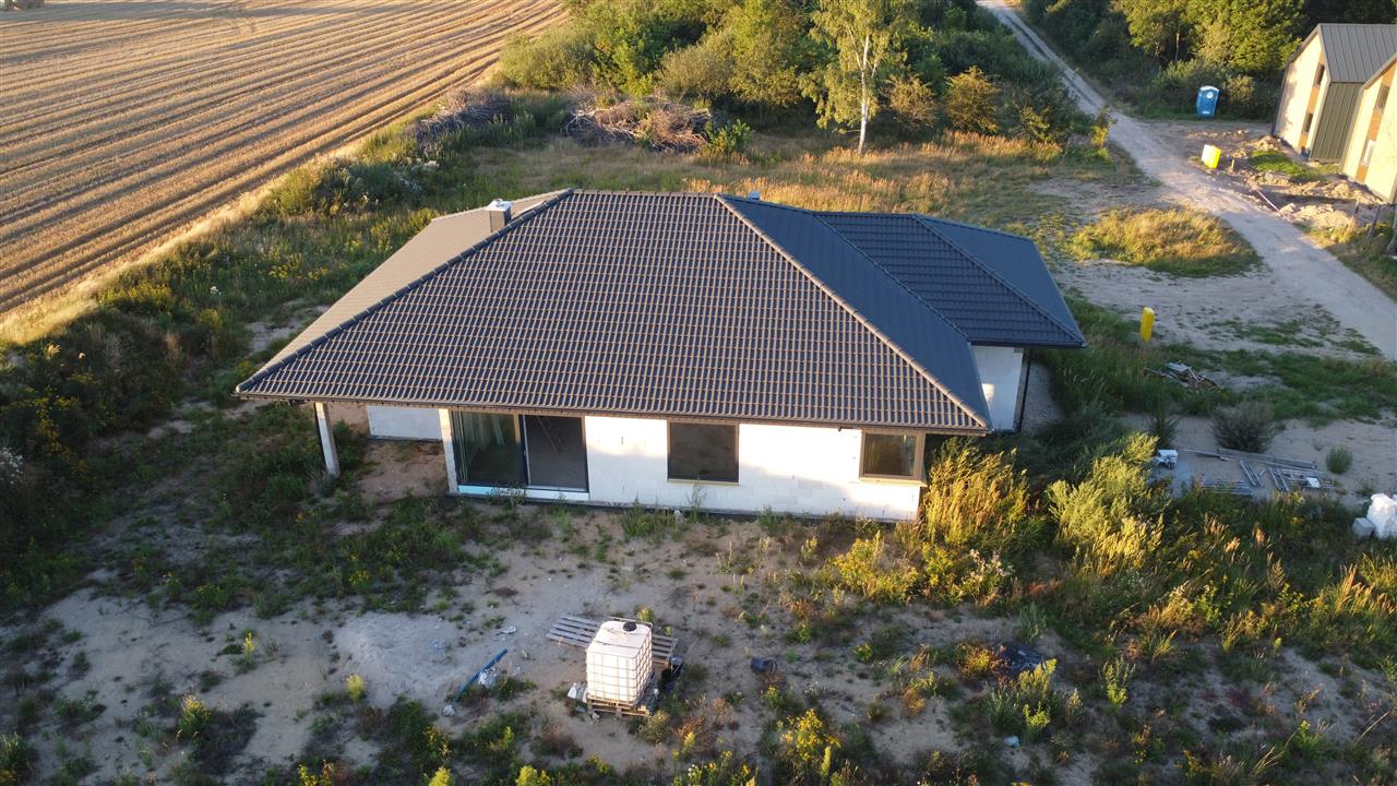 Piękny dom parterowy - Niekłonice, działka 1110m2! (5)