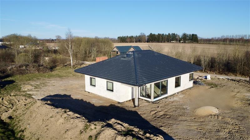 Piękny dom parterowy - Niekłonice, działka 1110m2! (8)