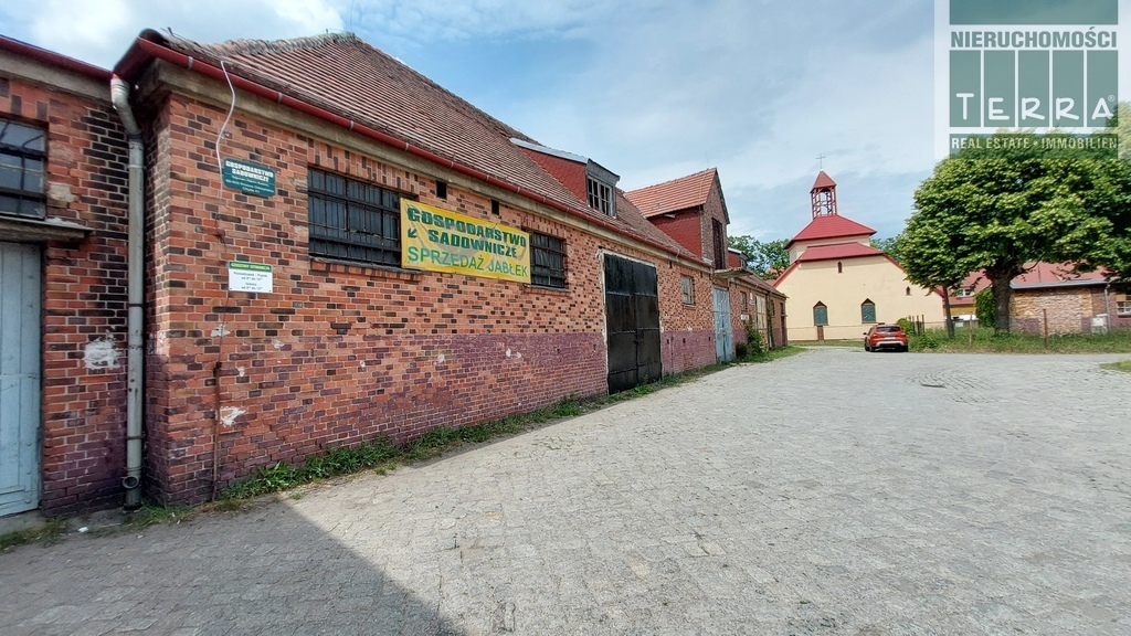 Działka komercyjna z zabudowaniami w centrum! (4)
