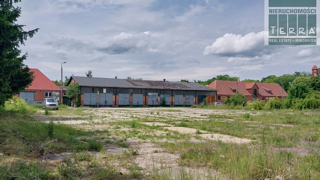 Działka komercyjna z zabudowaniami w centrum! (3)