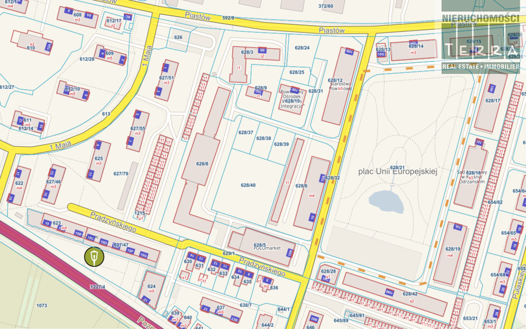 Działka komercyjna z zabudowaniami w centrum! (6)