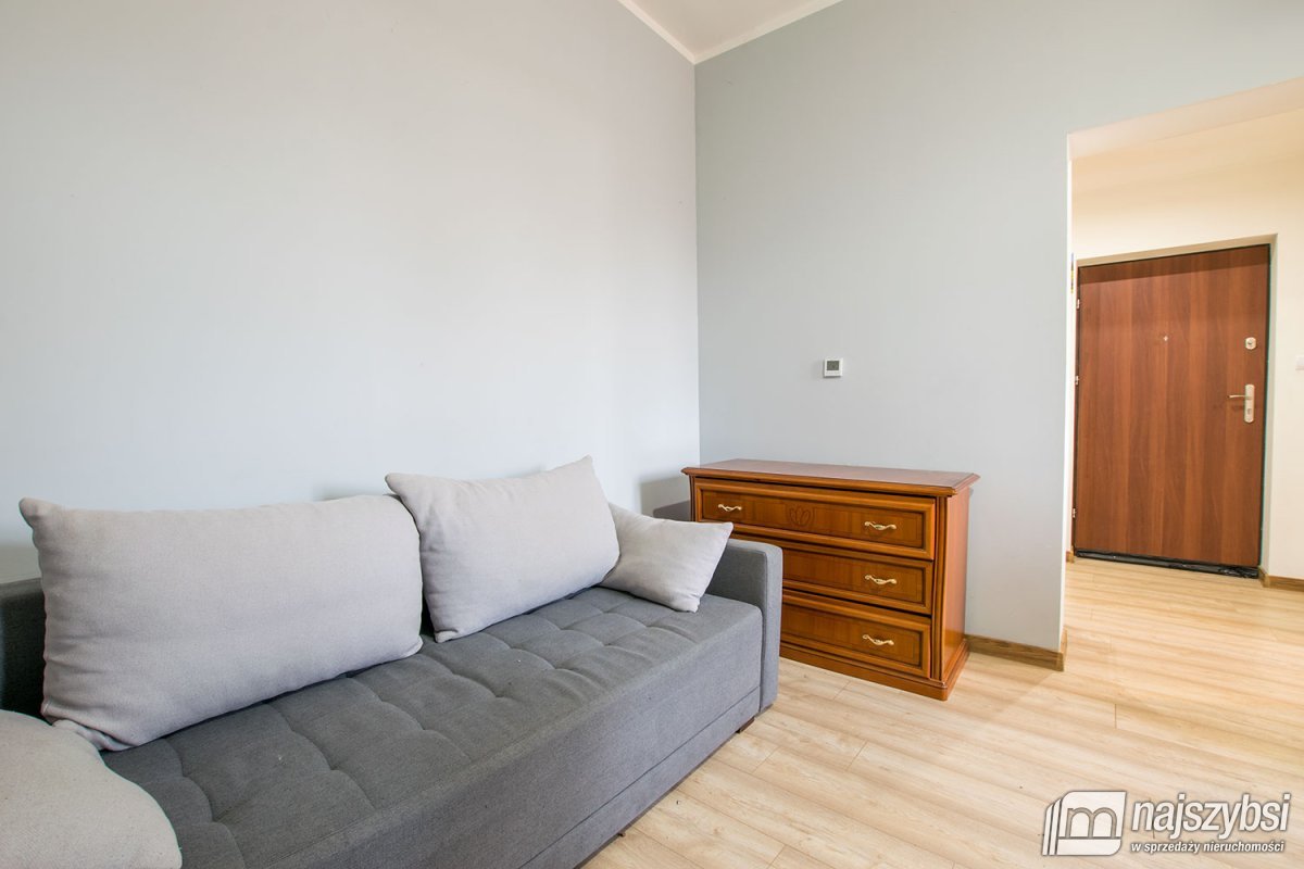 Resko - kawalerka w centrum (8)