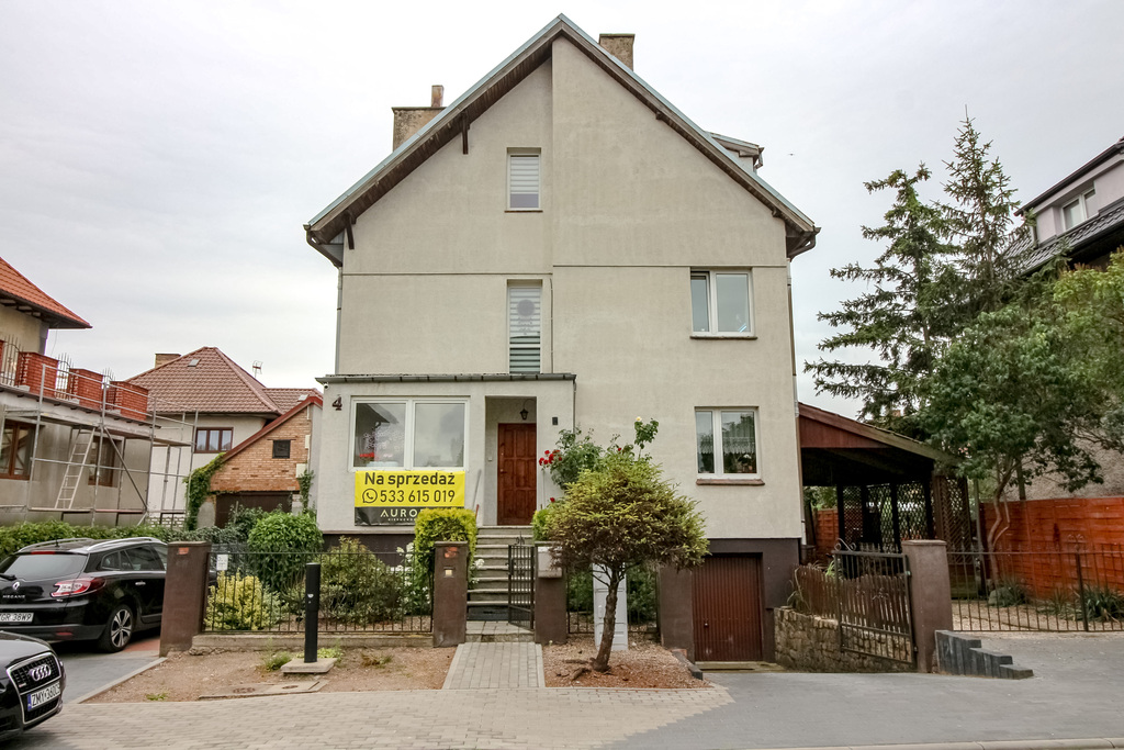 Dom |centrum| 2 garaże | ogród | Bez prowizji! (10)