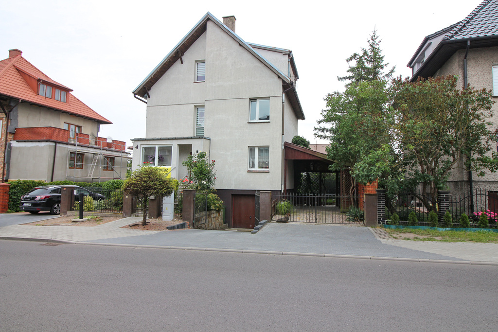 Dom |centrum| 2 garaże | ogród | Bez prowizji! (11)