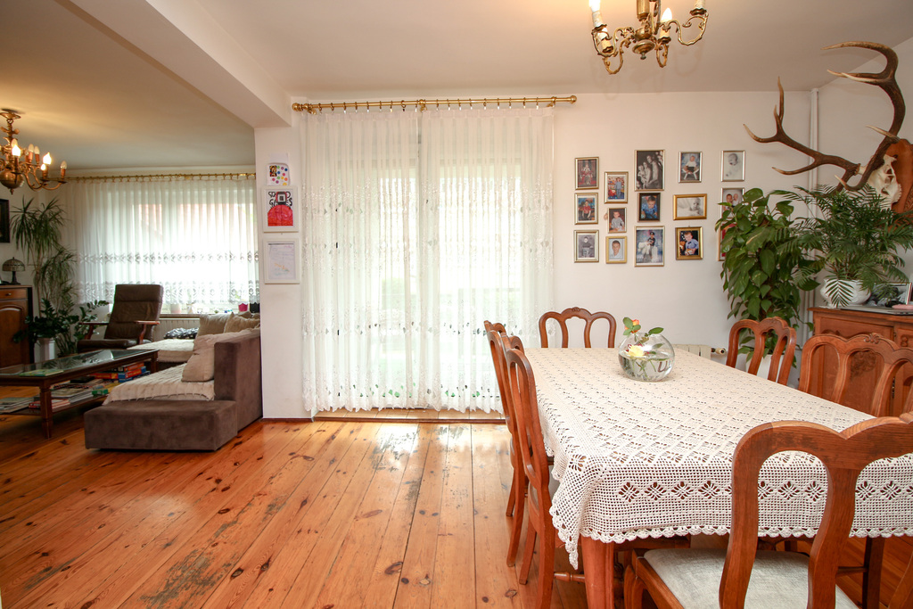 Dom |centrum| 2 garaże | ogród | Bez prowizji! (3)