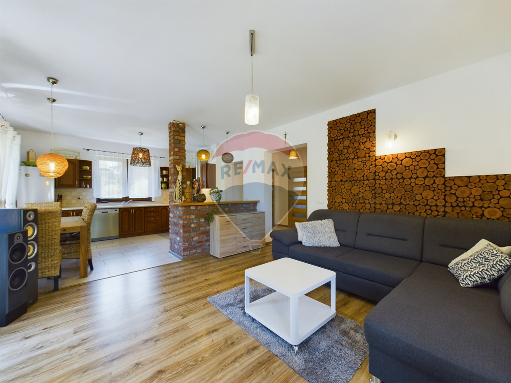 Dom na dużej działce w malowniczej Dębicy (5)