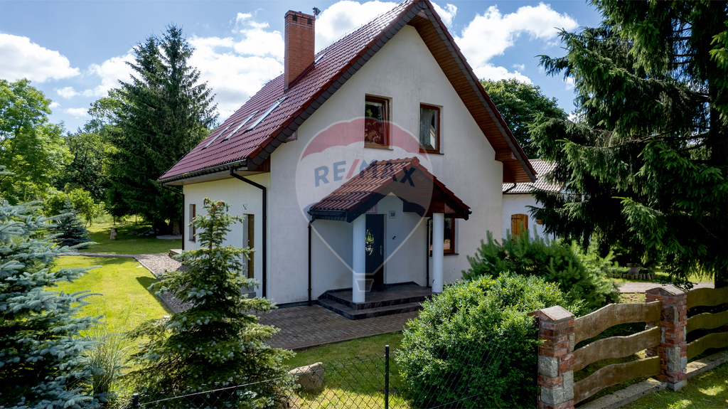 Dom na dużej działce w malowniczej Dębicy (1)