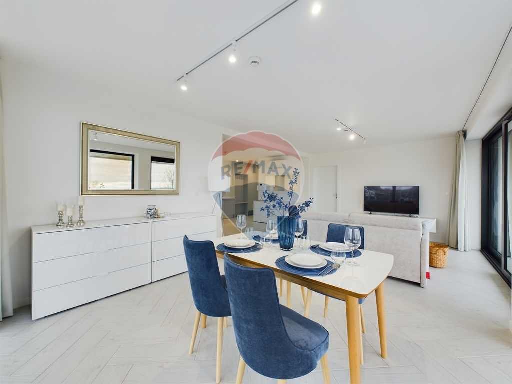 Apartament w Mielnie z widokiem na jezioro!!! (1)