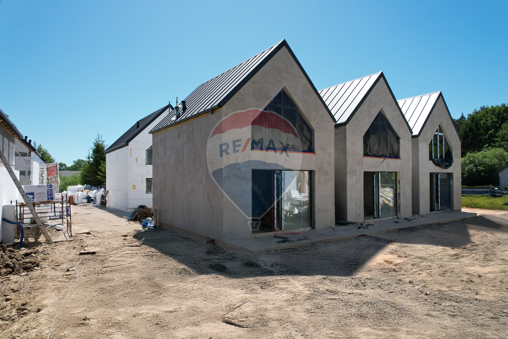 Wyjątkowa inwestycja 150m od morza - Wicie! (3)