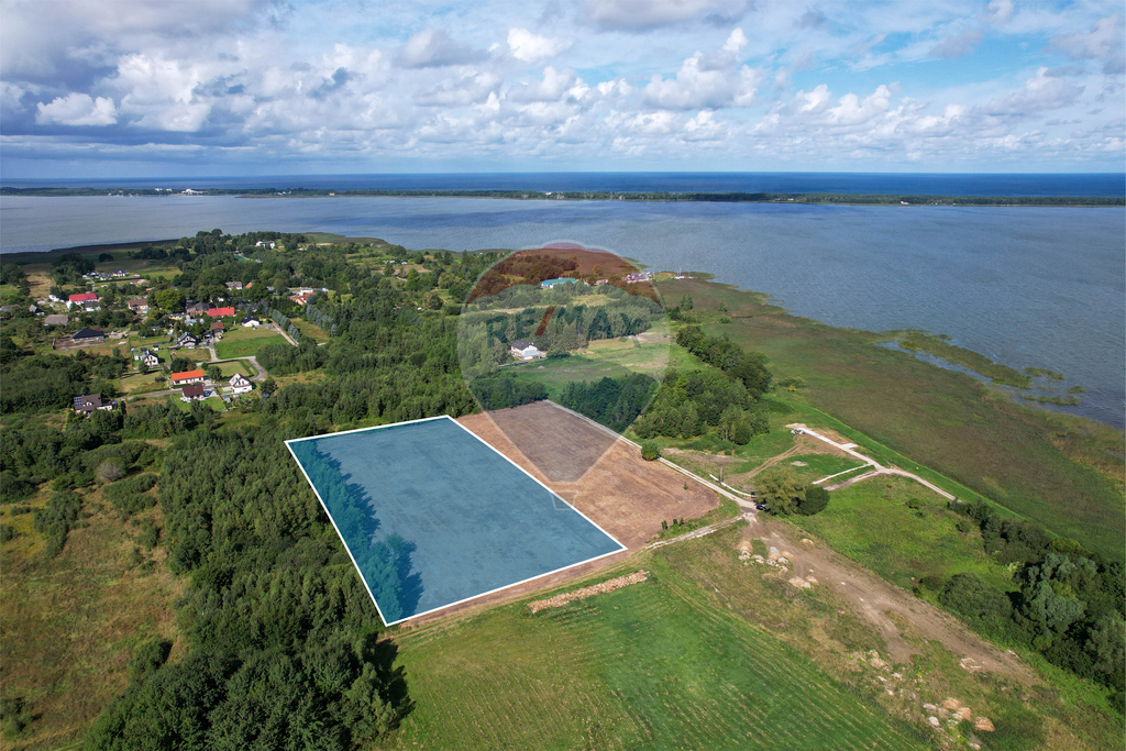 Atrakcyjna działka 150 m od jeziora Jamno! (11)