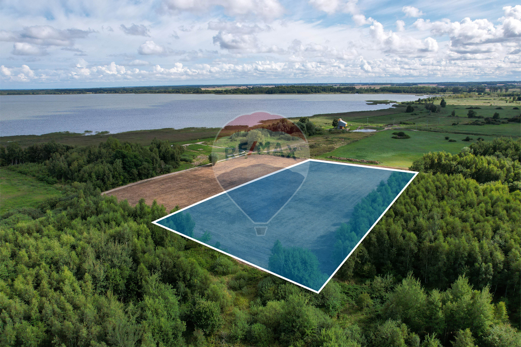Atrakcyjna działka 150 m od jeziora Jamno! (13)