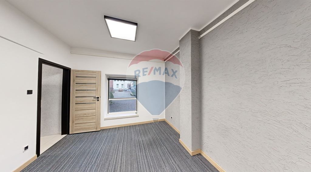 Lokal biurowy w centrum Koszalina! (2)