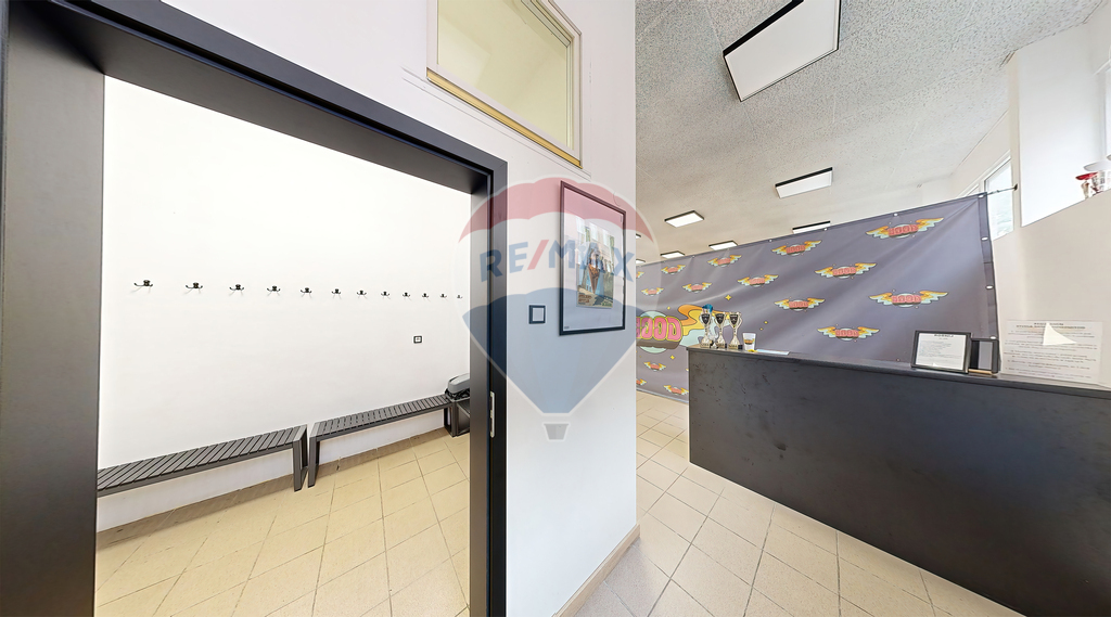 Lokal biurowy 144,41 m2 - open space! (11)