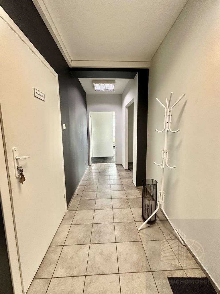 Lokal na wynajem 75,4 m2 (5)