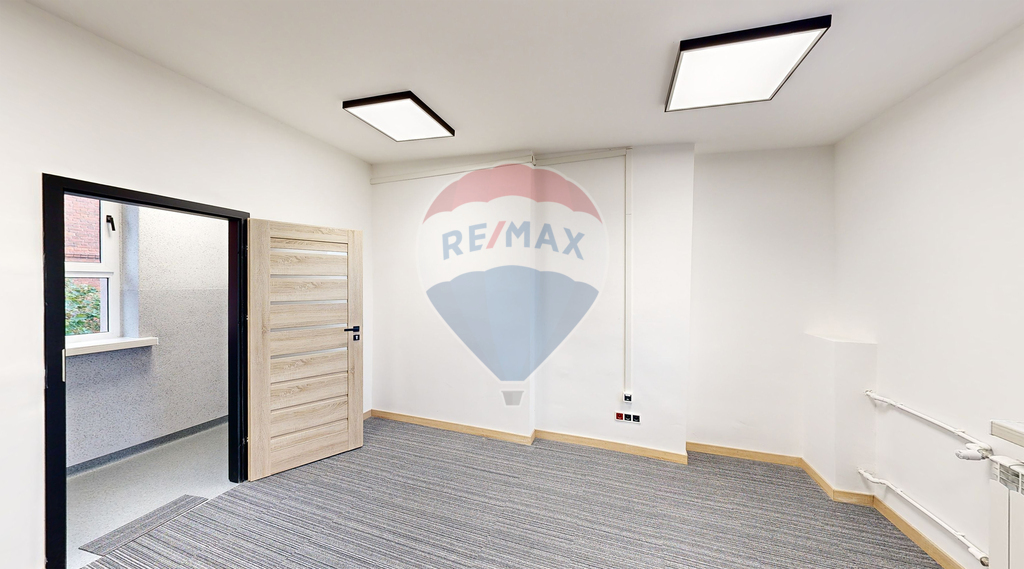 Lokal biurowy 27,05 m2 na IV piętrze biurowca! (2)