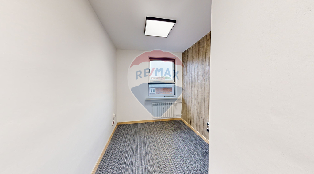 Lokal biurowy 27,05 m2 na IV piętrze biurowca! (6)