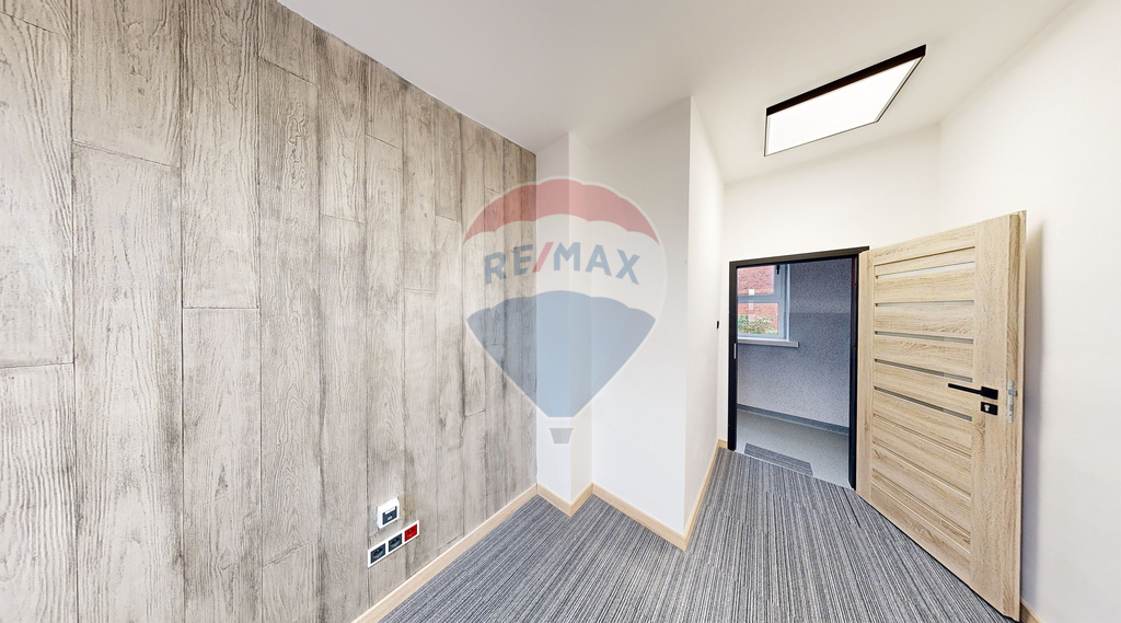Lokal biurowy 27,05 m2 na IV piętrze biurowca! (7)