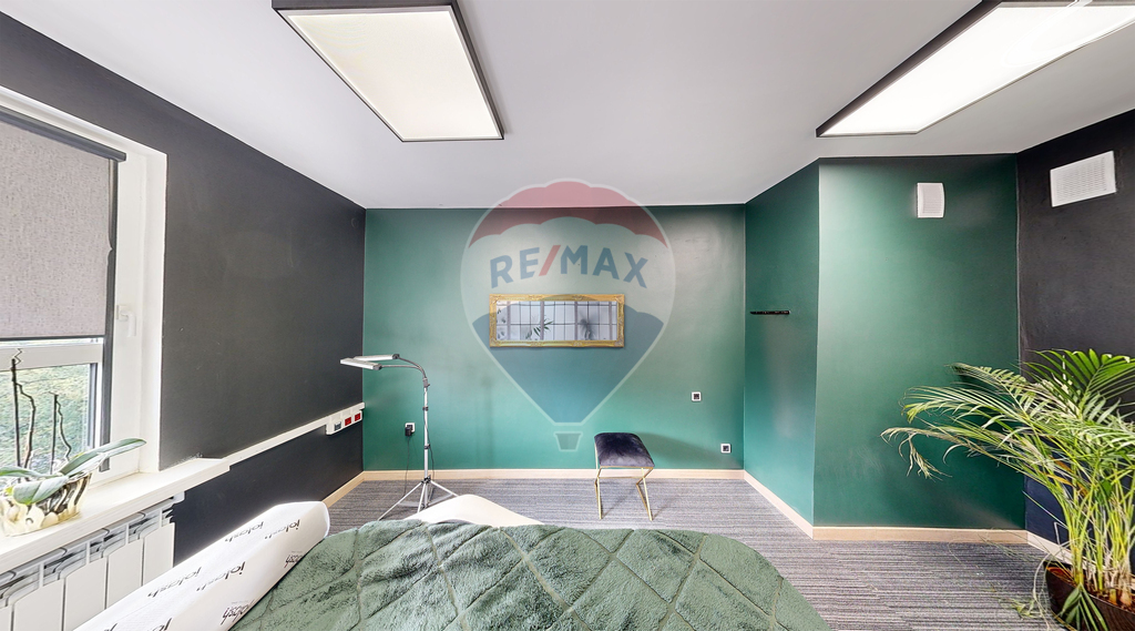 Lokal biurowy 14,31 m2 na IV piętrze biurowca! (4)