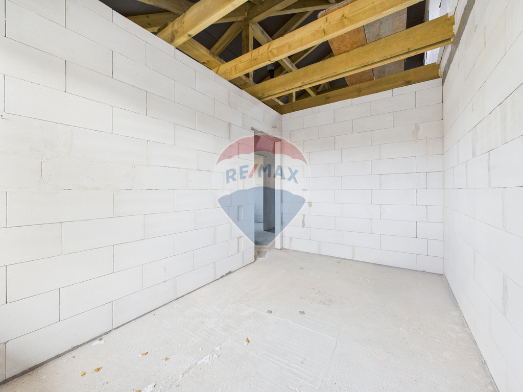 Atrakcyjny bliźniak w Niekłonicach!!! (18)