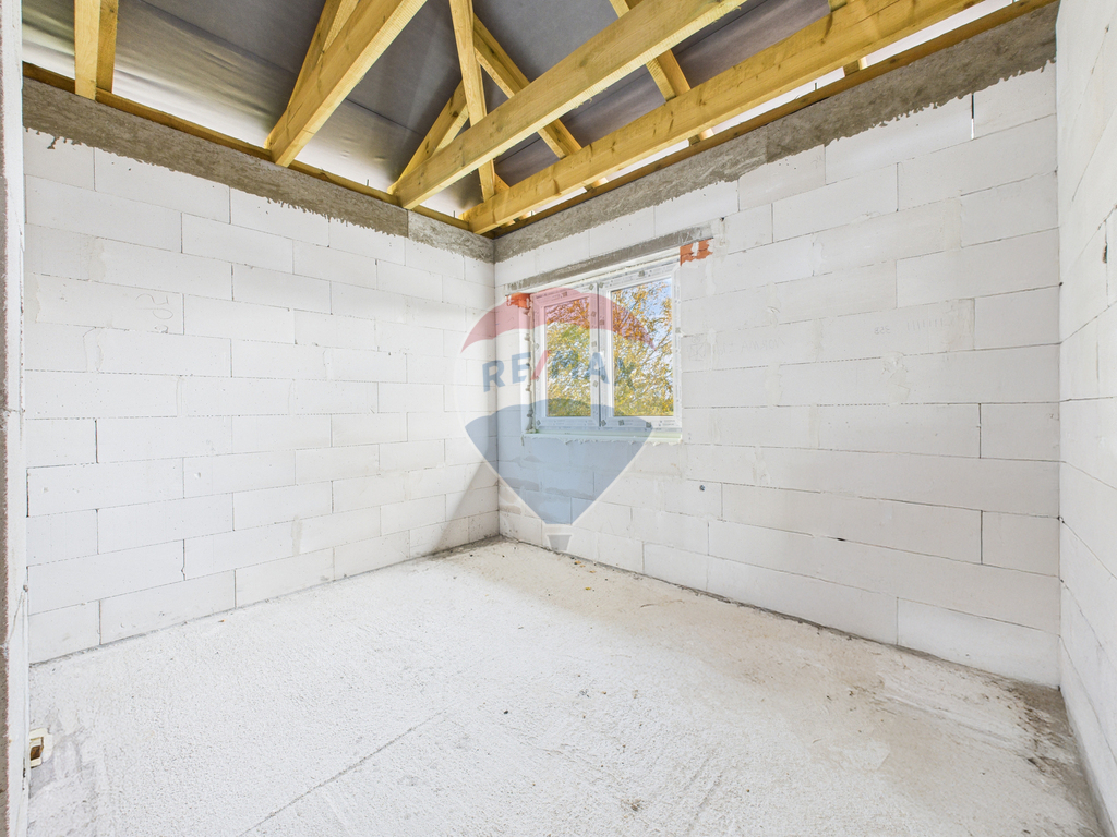 Atrakcyjny bliźniak w Niekłonicach!!! (25)