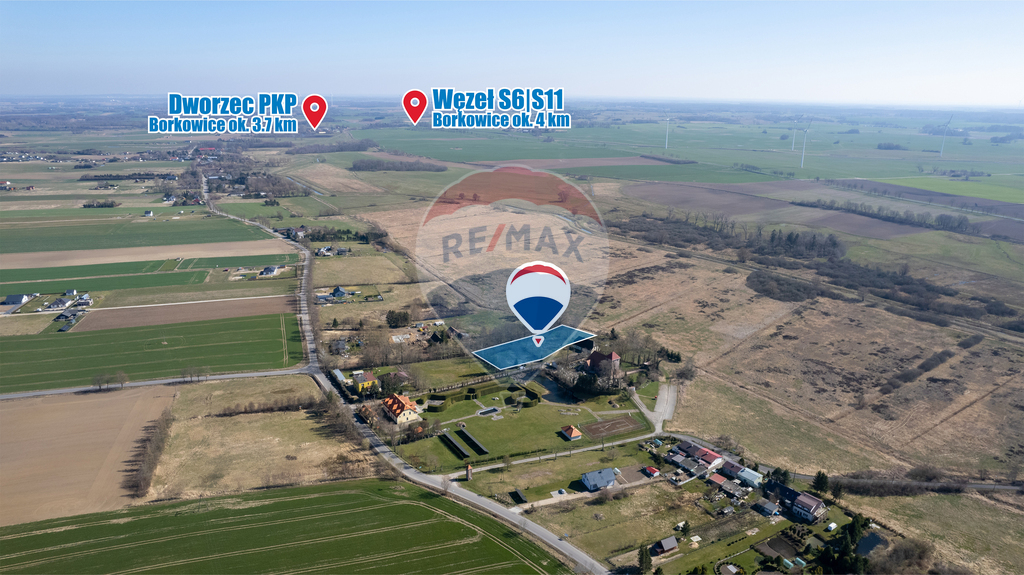 Piękna działka ze stawem, 3 km od morza: Śmiechów (4)