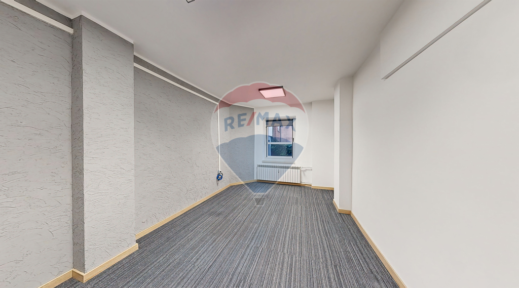 Lokal biurowy na parterze w centrum Koszalina! (2)