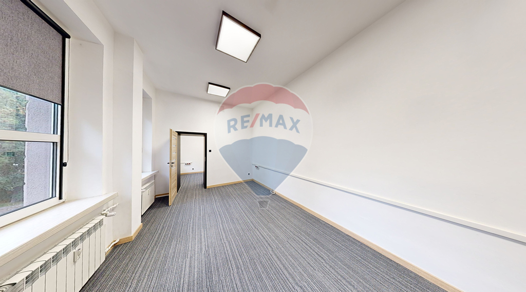 Lokal biurowy 48,80 m2 z dużym potencjałem! (5)