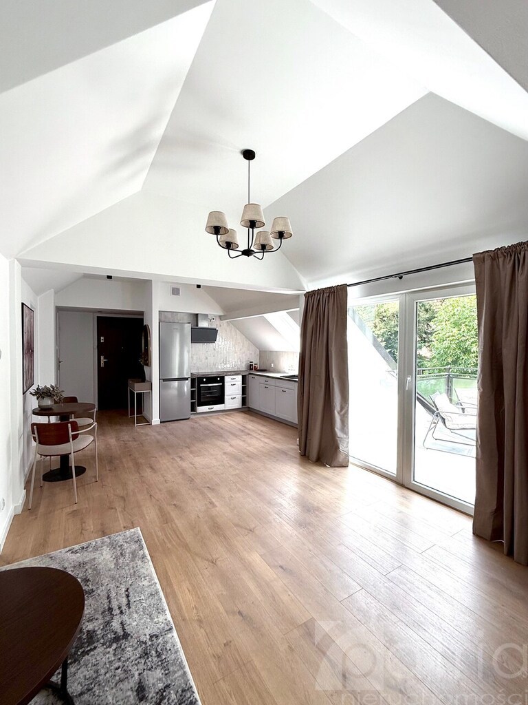 Piękne wyremontowane 5 pokoi -Podjuchy (2)