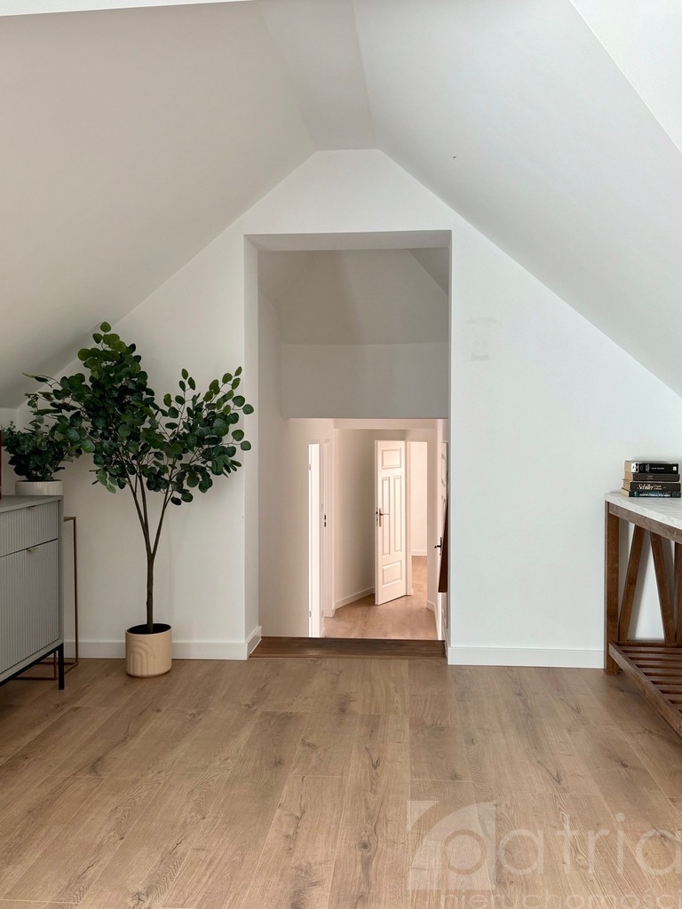 Piękne wyremontowane 5 pokoi -Podjuchy (9)