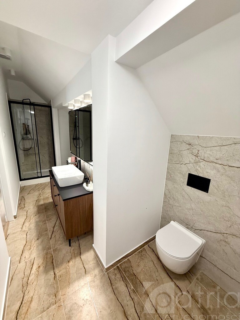 Piękne wyremontowane 5 pokoi -Podjuchy (18)