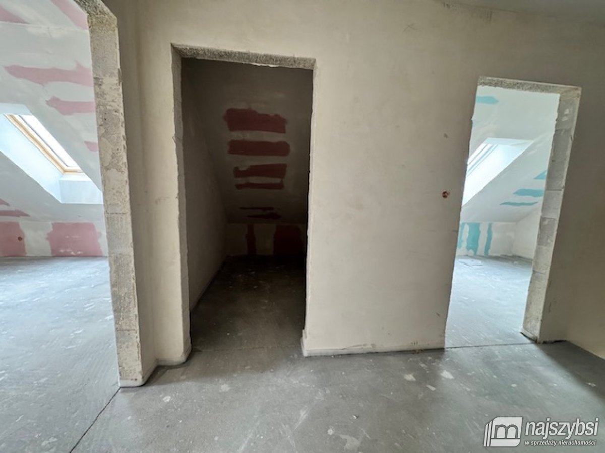 GOLENIÓW - Dom w stanie deweloperskim (18)