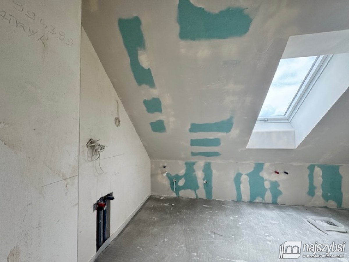 GOLENIÓW - Dom w stanie deweloperskim (19)