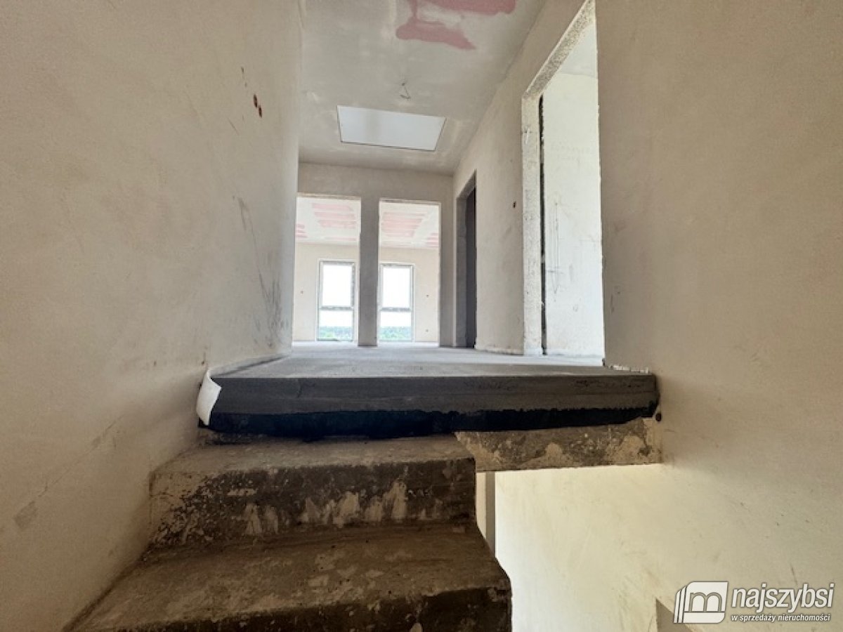 GOLENIÓW - Dom w stanie deweloperskim (8)