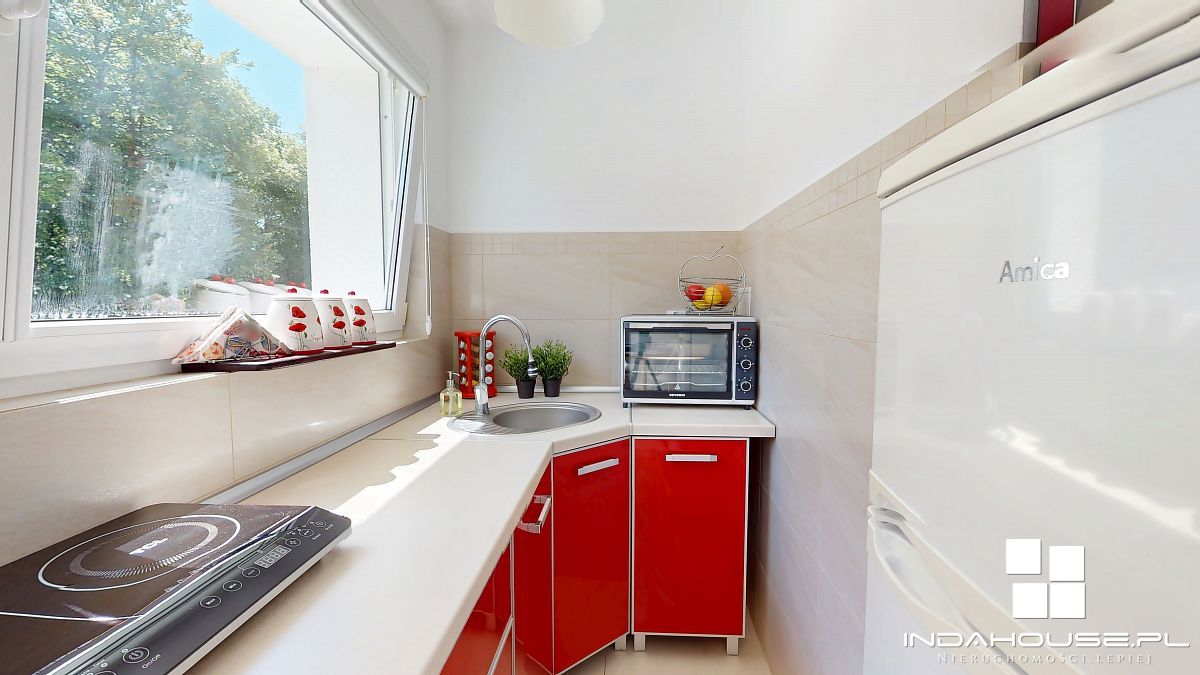 M2, 2 pokojowe nad morzem. I p., balkon. Podczele (3)