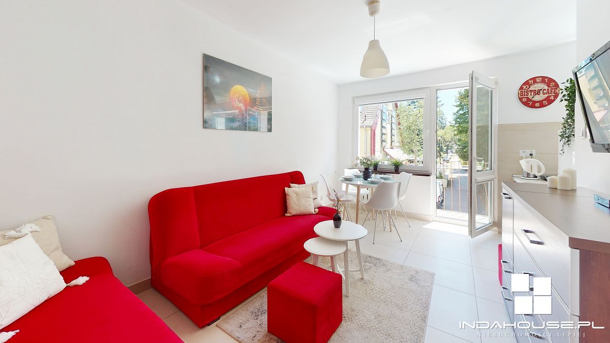 M2, 2 pokojowe nad morzem. I p., balkon. Podczele (4)