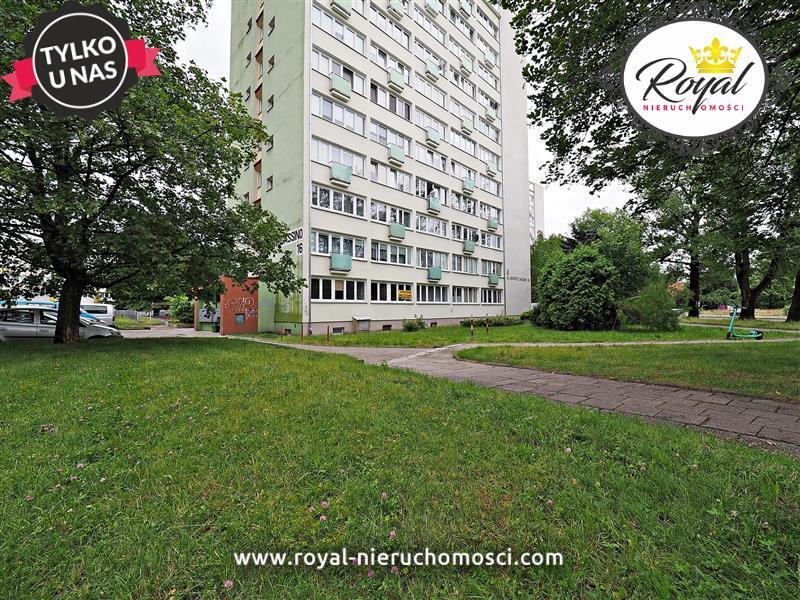 3 pokoje z loggią w dobrej cenie ! (1)