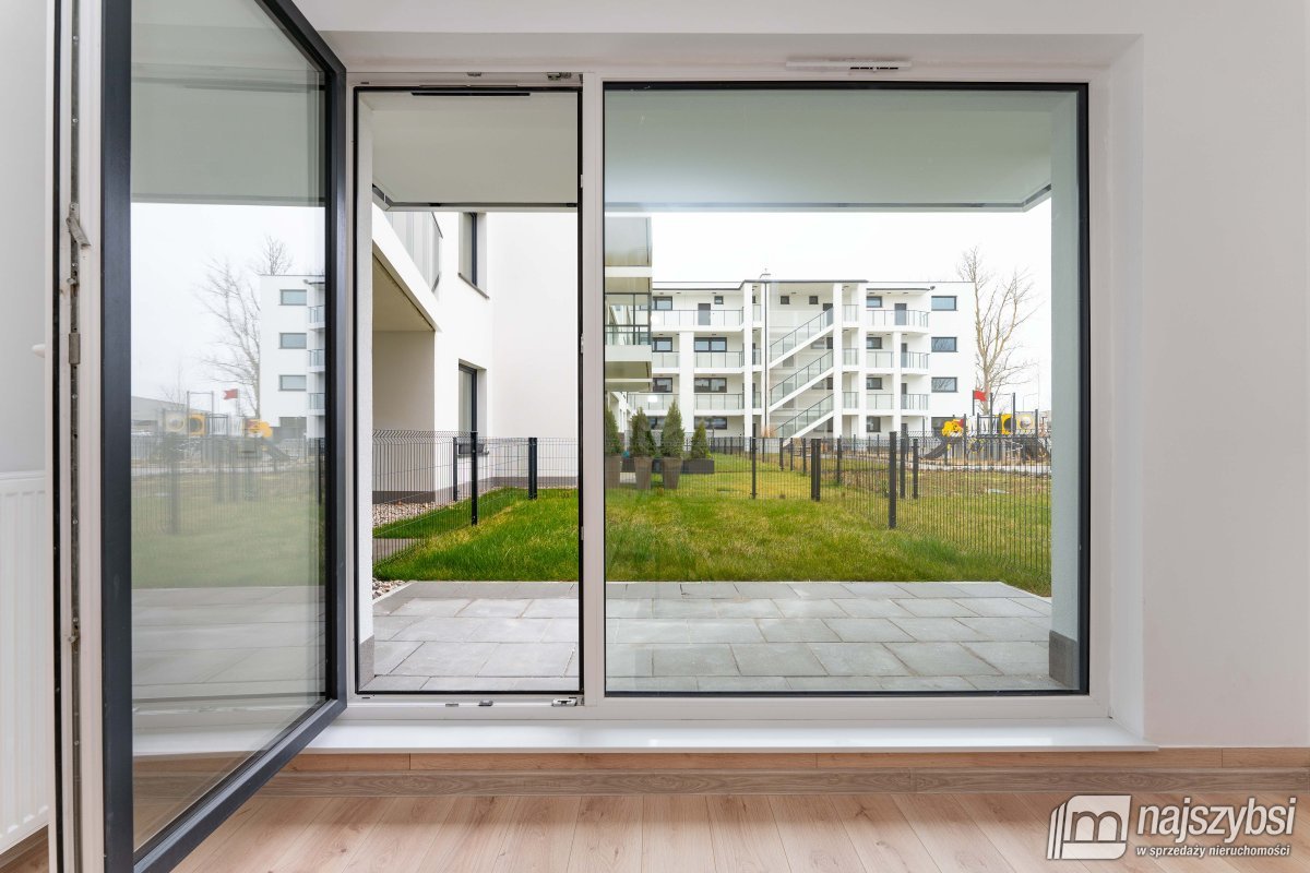 Kołobrzeg-2pok43,44m2 z miejscem post. i ogródkiem (11)