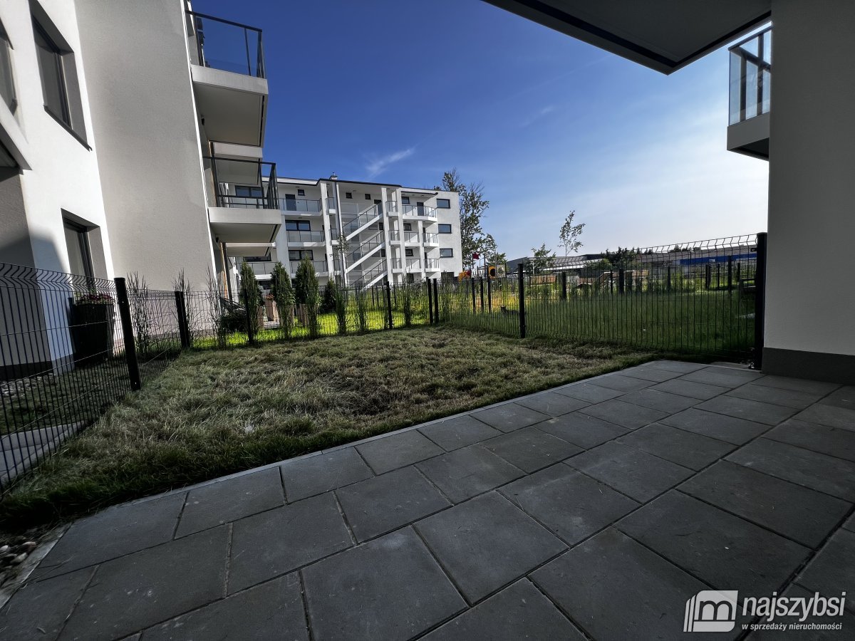 Kołobrzeg-2pok43,44m2 z miejscem post. i ogródkiem (17)