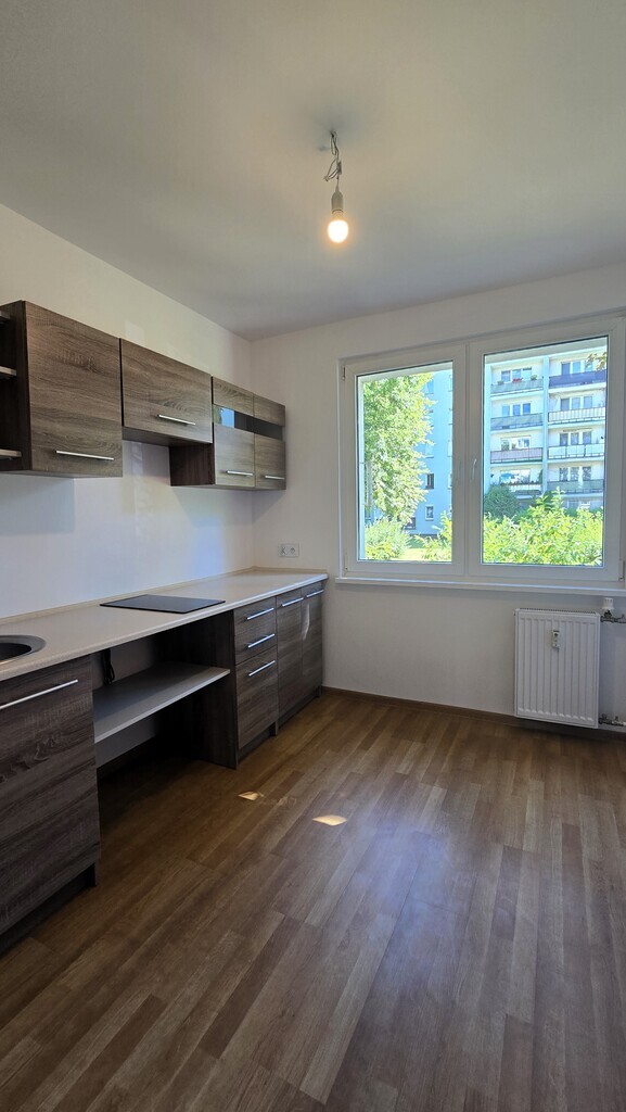 2 pokoje, balkon, parter-obok Hanza, po remoncie! (10)