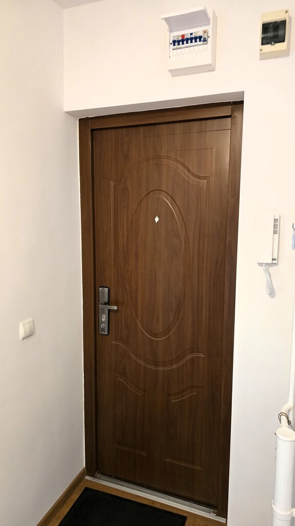 2 pokoje, balkon, parter-obok Hanza, po remoncie! (13)